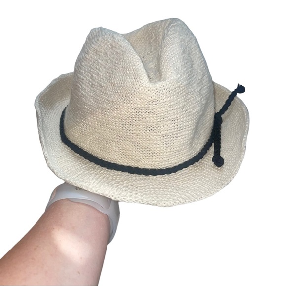 HBY MIAMI Ivory Straw Fedora Hat NWOT - Picture 3 of 6